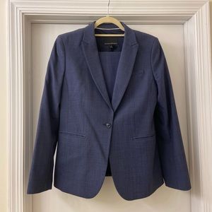 BANANA REPUBLIC NAVY PANT SUIT